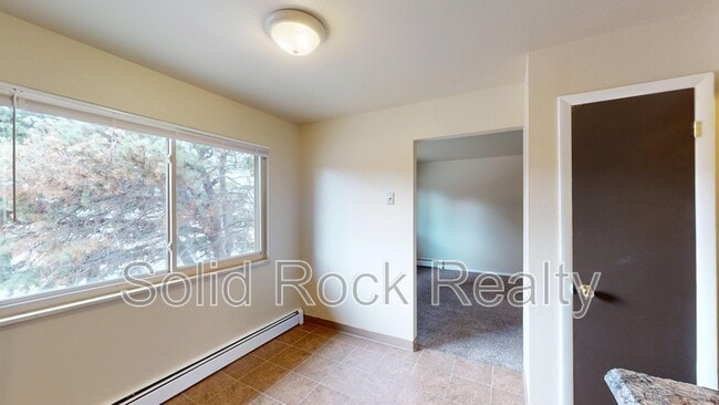 Building Photo - 1801 Eagle View Dr