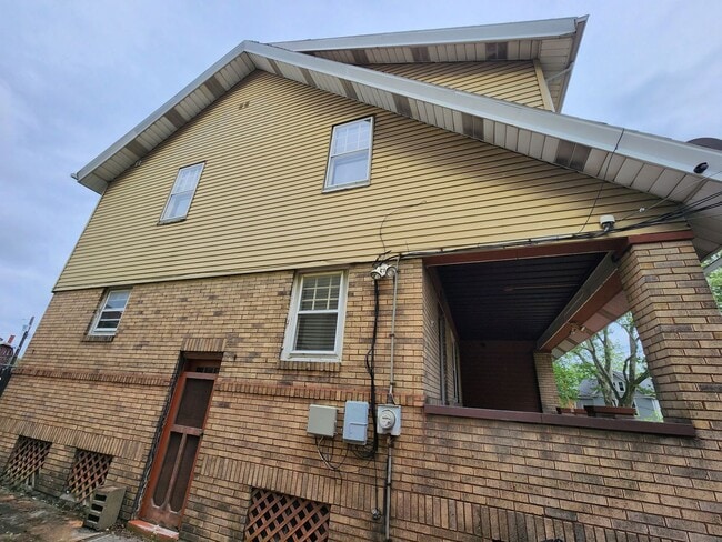 Building Photo - Tired of being a renter and want to own yo...