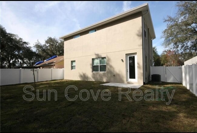 Building Photo - 4029 Forecast Dr