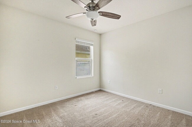 Building Photo - 2650 Falcon Ln