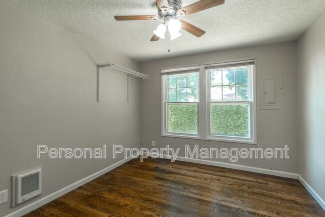 Building Photo - 3108 Thompson Ave