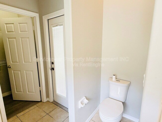 Building Photo - 2506 Oneida Loop