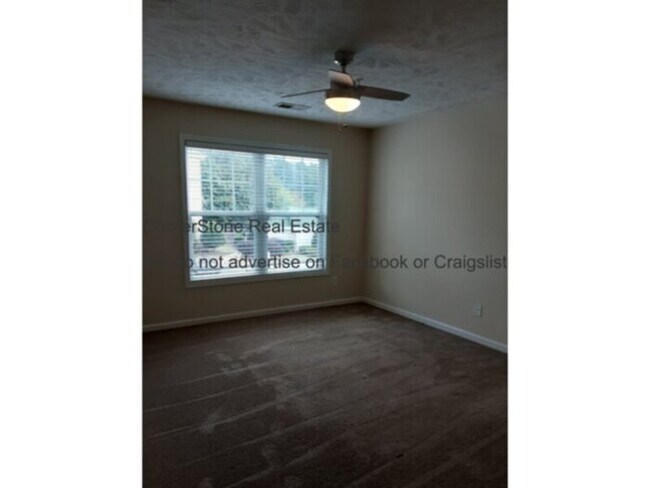 Building Photo - 3315 Harbour Pointe Pl