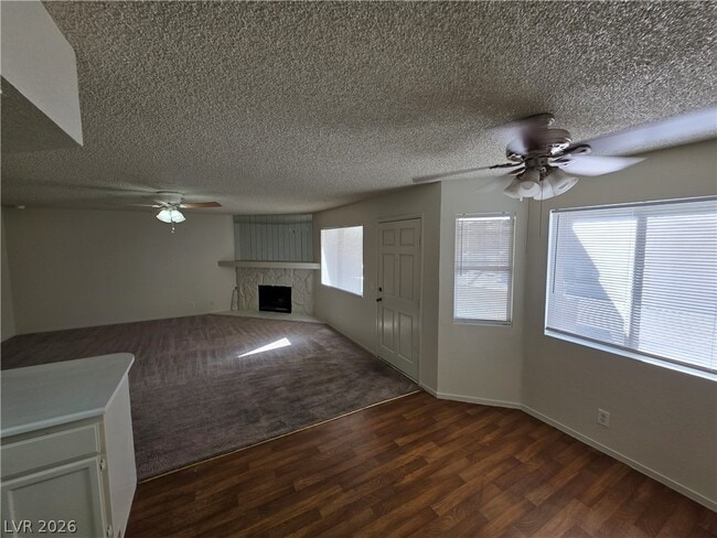 Building Photo - 1104 Pinto Rock Ln