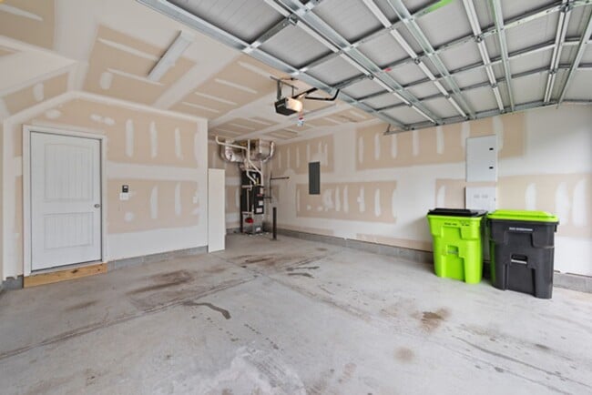 Building Photo - New Contruction Rental in the Reserve of G...