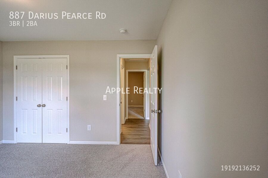 Building Photo - 887 Darius Pearce Rd