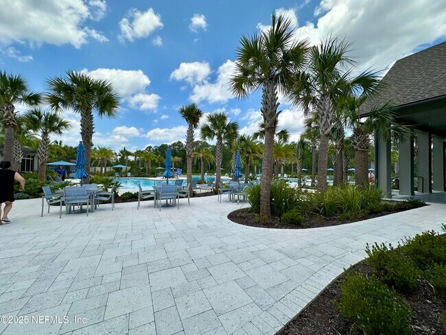 Building Photo - 75310 White Rabbit Ave