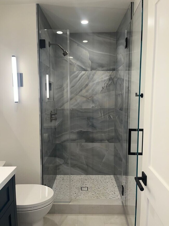 Building Photo - Completely Remodeled Home in Prime Los Gat...
