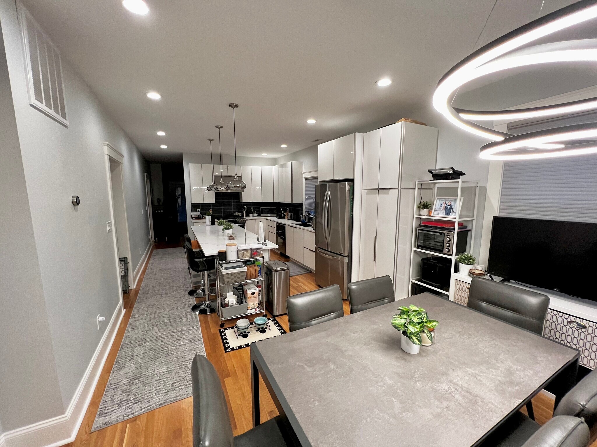 Building Photo - 19 Wheeler St