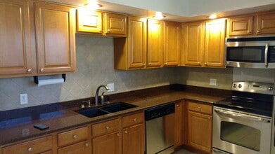 Building Photo - Apartment next to Bill Snyder Family Stadi...