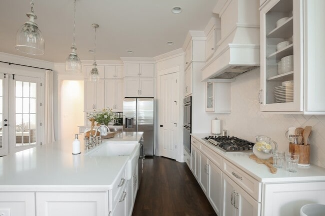 Building Photo - 237 Stephens Valley Blvd