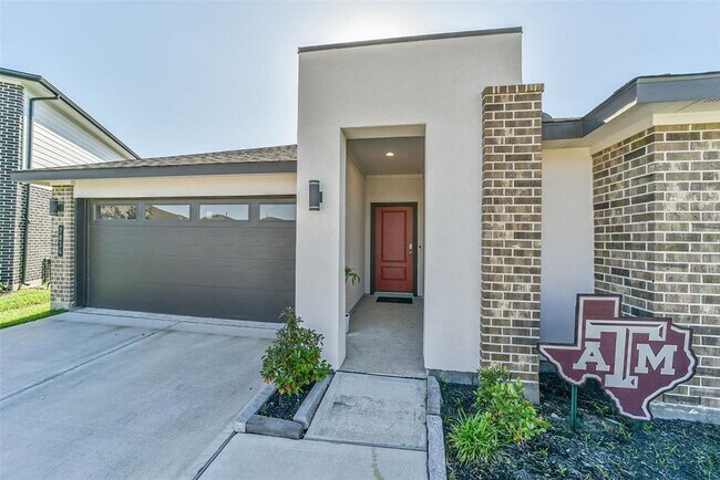 Building Photo - 7834 Golden Rubia Ln