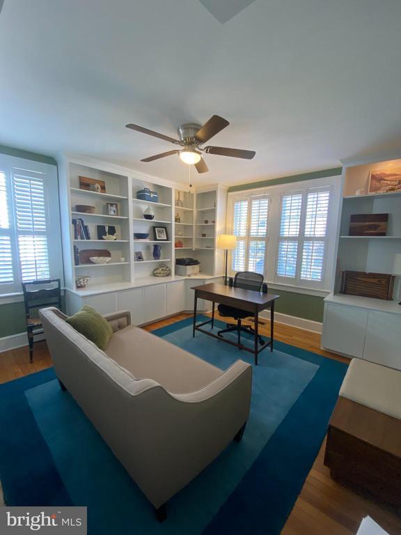 Building Photo - 1406 N Glebe Rd