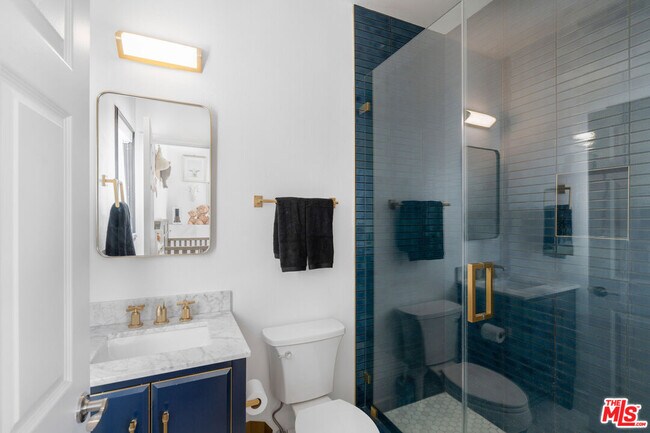 Building Photo - 5732 S Celedon Creek