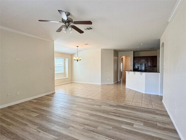 Building Photo - 155 Birdwell Ln