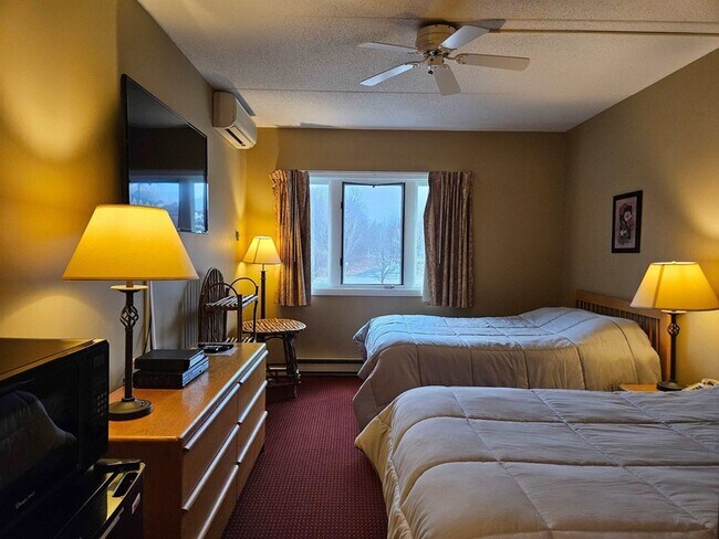 Building Photo - 48 Cooper Memorial Dr