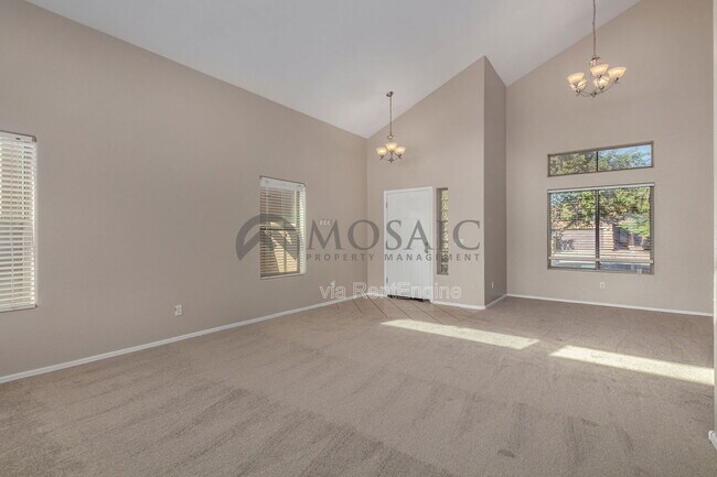 Building Photo - 5215 W Hasan Dr