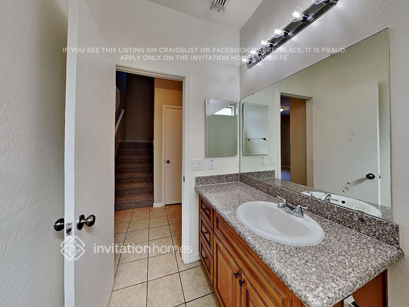 Building Photo - 6933 S 7th Ln