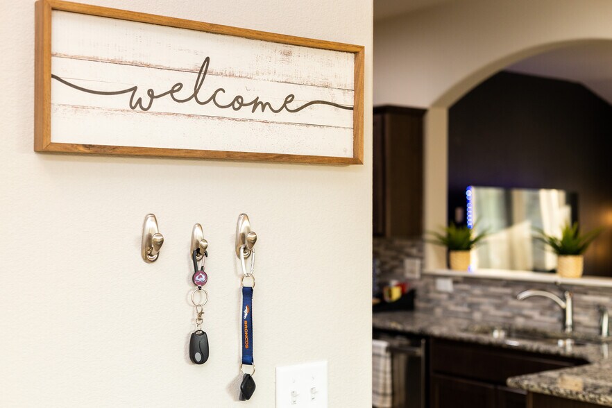 Building Photo - 2097 Birmingham Loop