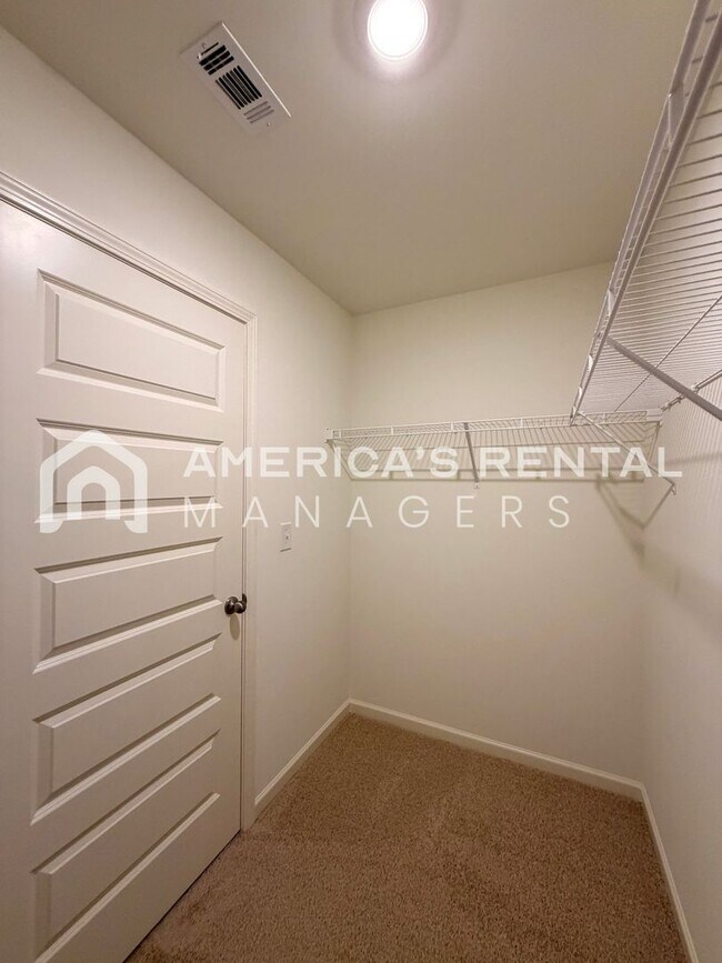 Building Photo - New Construction Home for Rent in Tuscaloosa, AL!