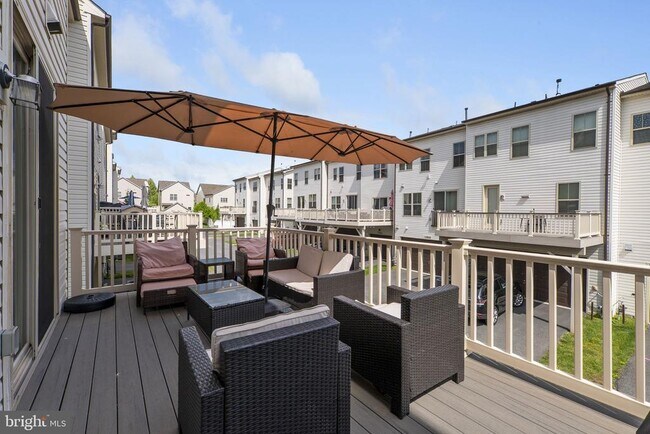 Building Photo - 14058 Wellspring Ave
