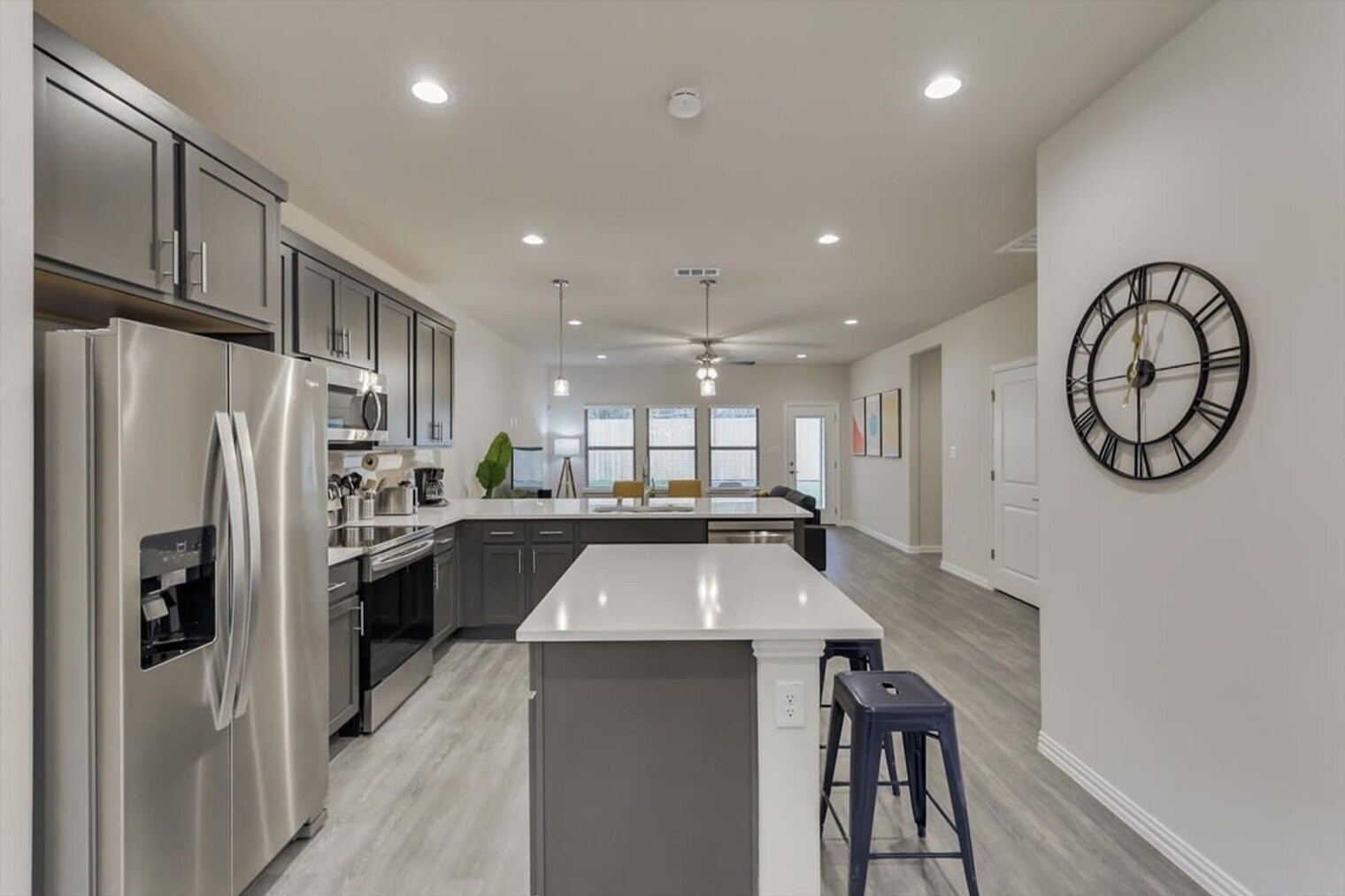 Building Photo - 441 Avenue A