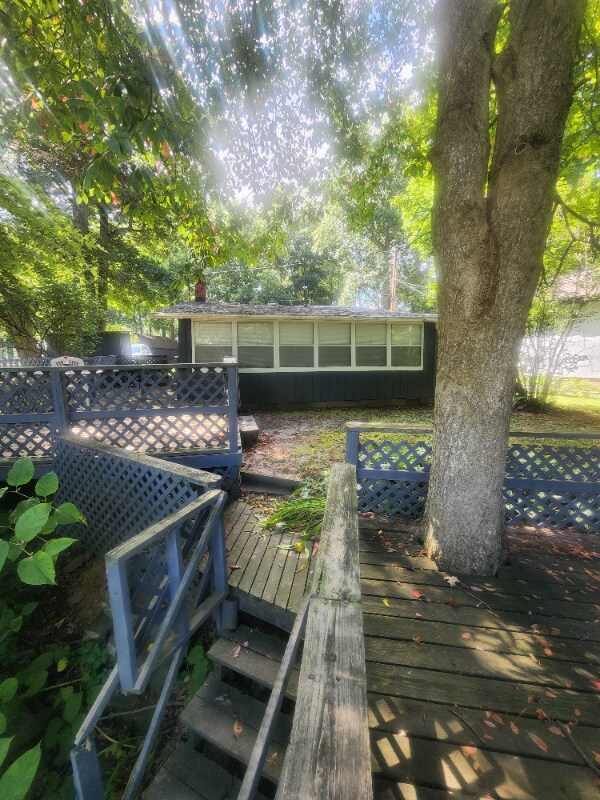 Building Photo - 504 S Martin St