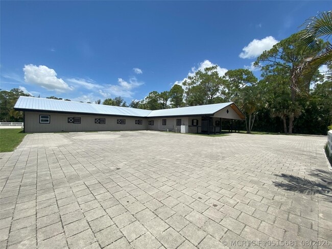 Building Photo - 2315 Deer Run Blvd