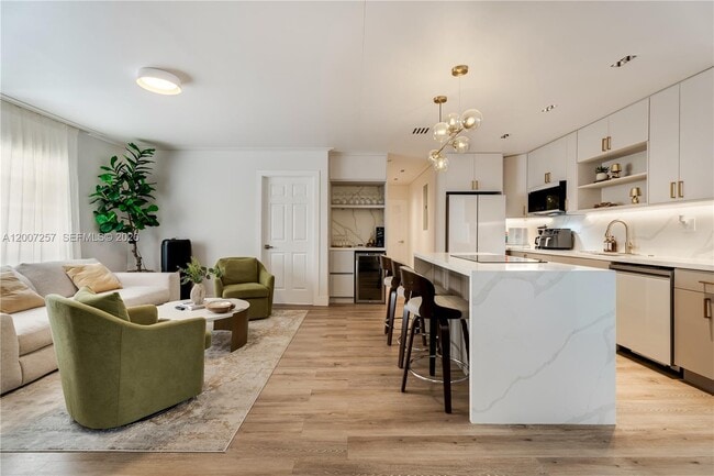 Building Photo - 7051 Tyler St