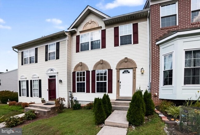 Building Photo - 6134 Pine Crest Ln