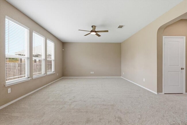 Building Photo - 1006 Toltec Trail