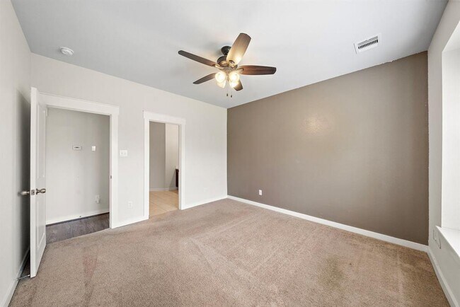 Building Photo - 22419 Brass Bell Dr