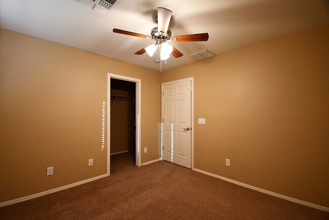 Building Photo - 7628 W Georgetown Way