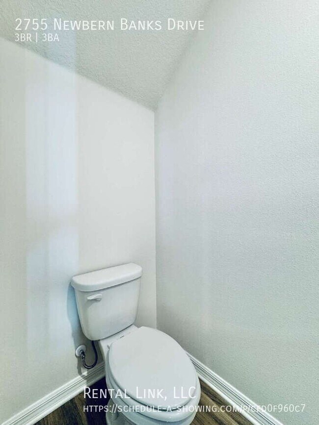 Building Photo - 2755 Newbern Banks Dr