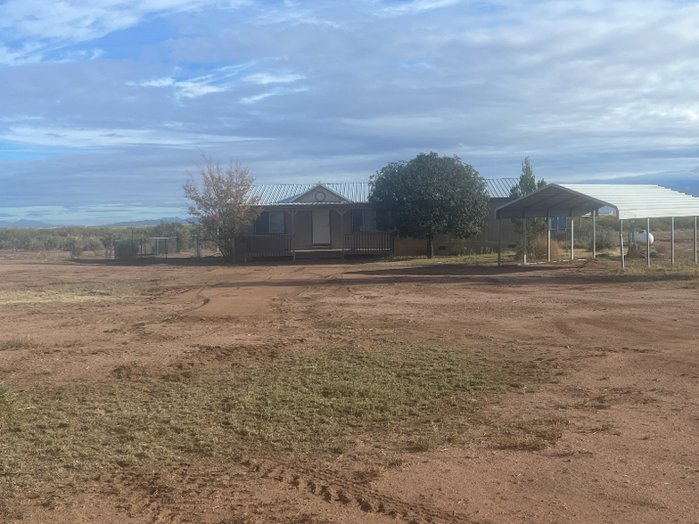 Primary Photo - 9253 N Frontier Rd