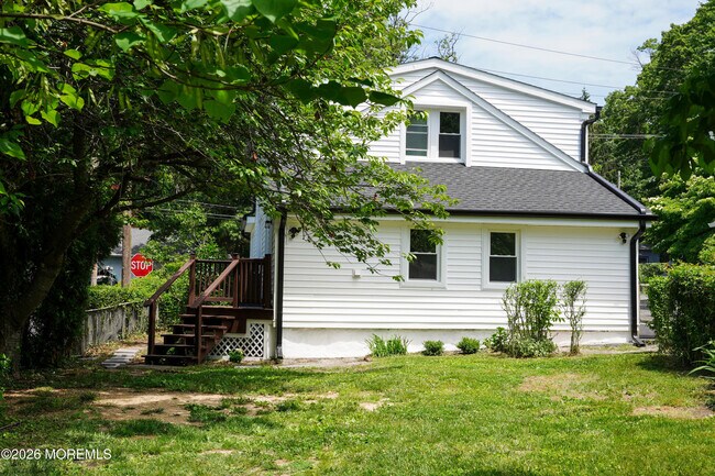 Building Photo - 383 Navesink Ave