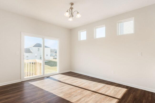 Building Photo - 317 Raccoon Ave