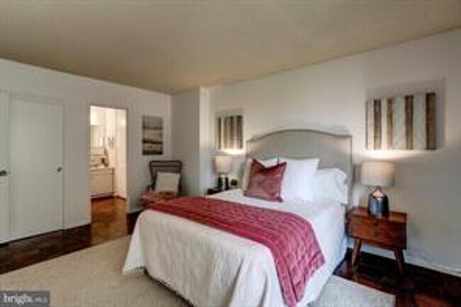 Building Photo - incredible view from the unit, 2 bedroom and 2 full bath