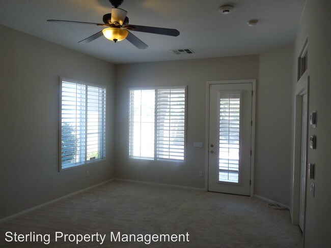 Building Photo - 3460 French Daisy St