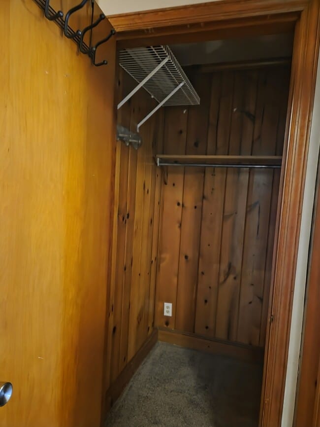 Building Photo - 300 N 3rd Ave