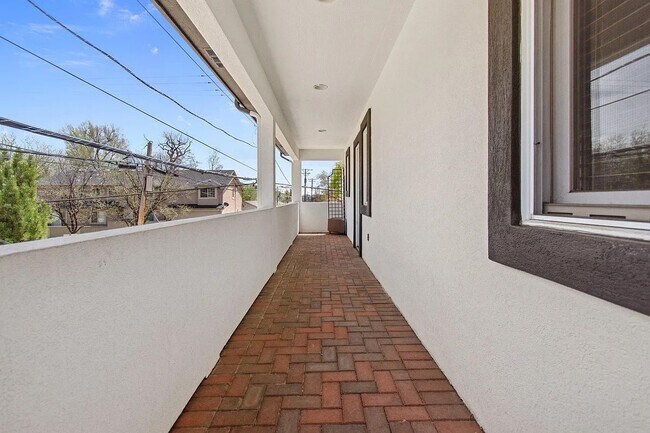 Building Photo - Cherry Creek Townhouse for rent!