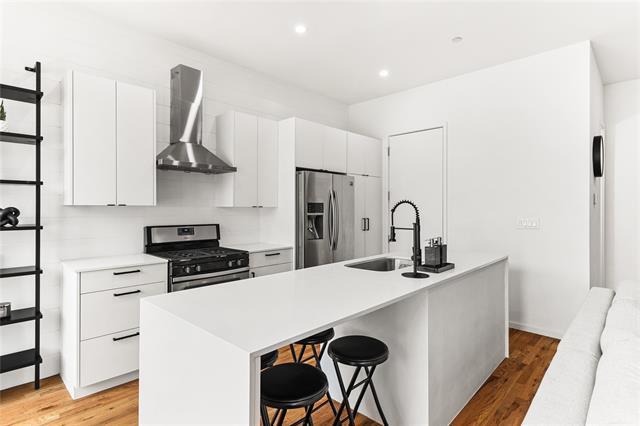 Building Photo - 3816 San Jacinto St