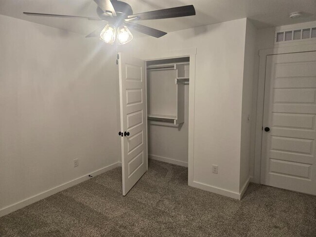 Building Photo - 17705 Horne Ln