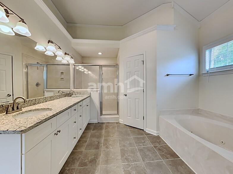 Building Photo - 5376 Milton Ridge Dr