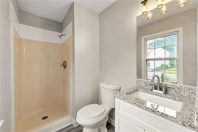 Building Photo - 218 Mill Creek Pl