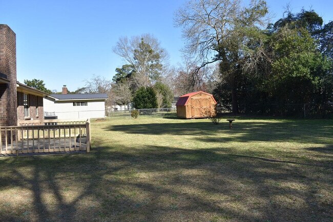 Building Photo - 2372 Orvis St