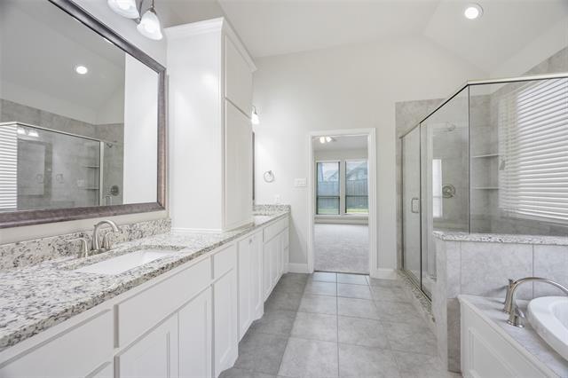 Building Photo - 9724 Excursion Dr