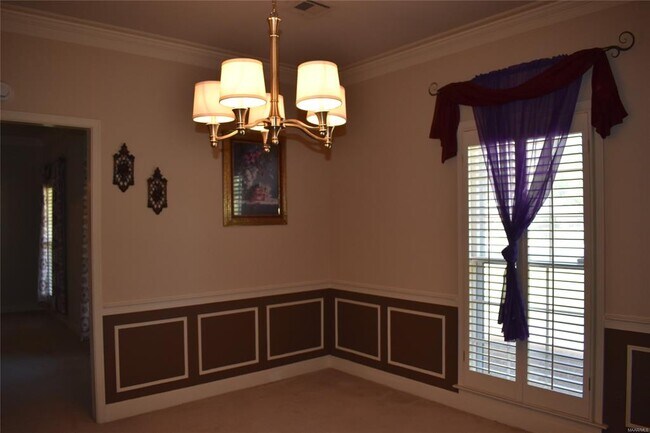 Building Photo - 414 Arrowhead Dr