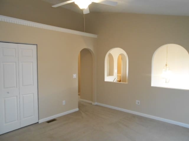 Building Photo - 90 Knights Bridge Dr N