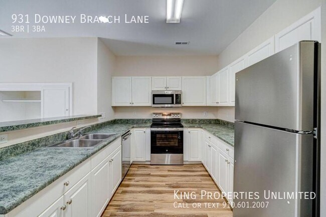 Building Photo - 931 Downey Branch Ln